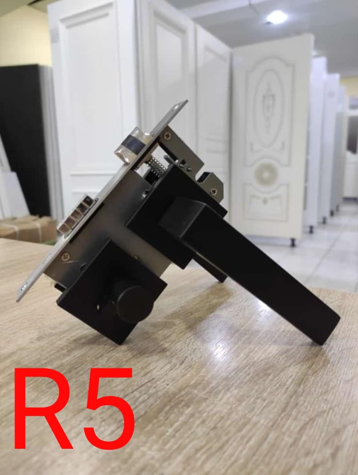 19030721-9872-4f63-96e2-1f01ce90d59d