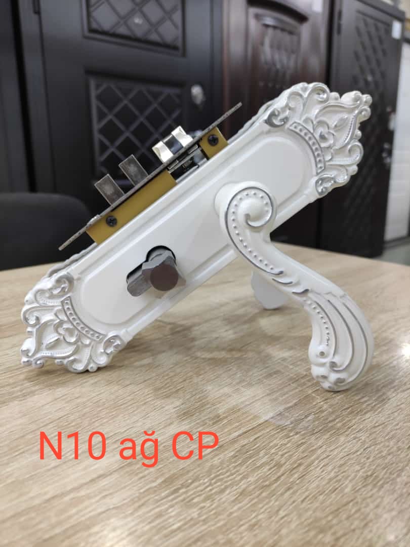 f6ff61ad-becb-4e11-957c-dc1b1900db65